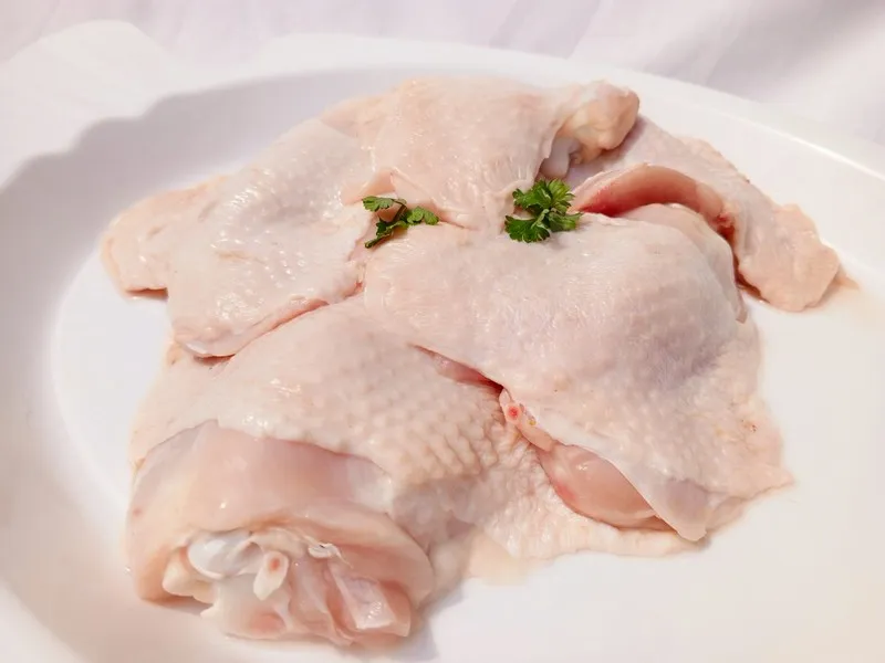 Broiler Chicken (per kg)